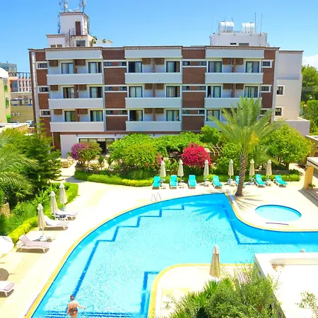 Anadol & Pool At Kyrenia Center