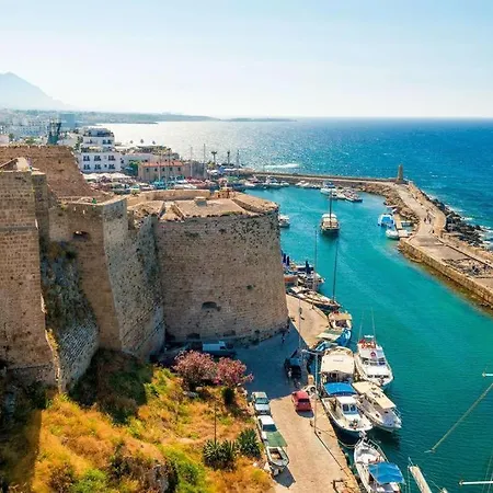 Uptown Buyuk Anadolu Kyrenia Hotel&olympic Pool Otel Girne